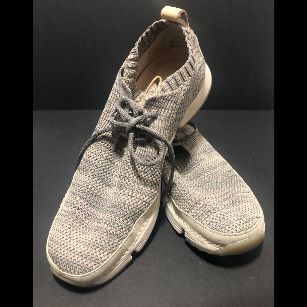 Clarks Trigenic Shoes Size 9 Flex Casual Comfort Lace Up Sneaker Olive